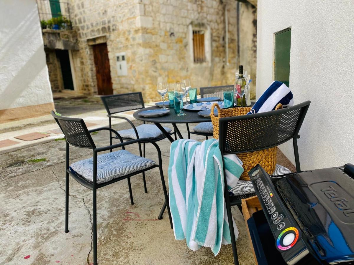Family House Kastela Home Between Split And Trogir Exterior photo